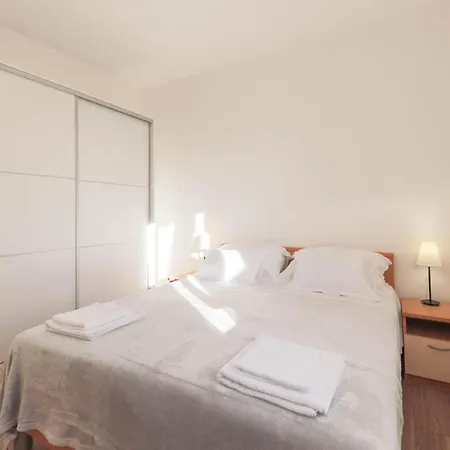 3 Bedroom Gorgeous In Apartmán Split