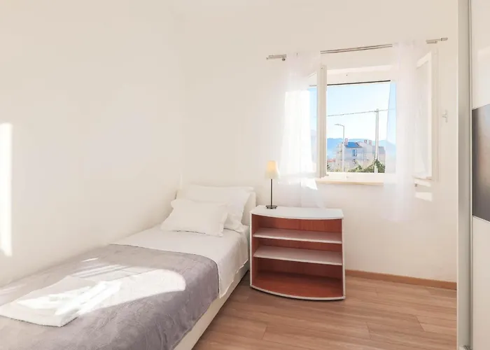Lejlighed 3 Bedroom Gorgeous In *